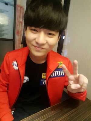 Revolution_Pet's profile picture. 안녕하세여 ! Revolution팀 저그프로게이머 남규입니당 ㅎㅎ 1995.10.22