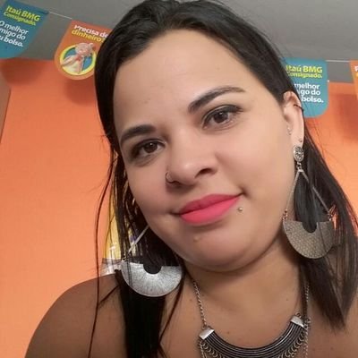 AmandaDeSouzaB4's profile picture. 