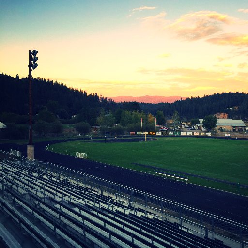 Bringing you live results+news from Feather River Track & Field + Cross Country!All Potential recruits please email nhoulihan@frc.edu