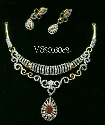 Volama - Supplier and Manufacturer of Bridal Sets, Designer Earrings, Necklace, Polki Kundan Set, Kemp Jewellery in Mumbai, Maharashtra, India.