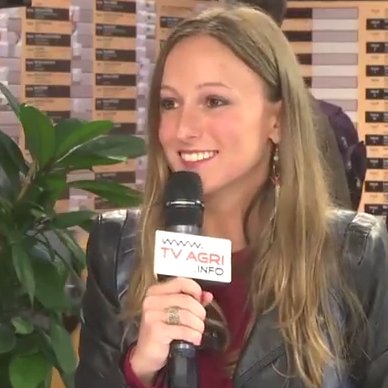 Resp ComDigitale @CortevaFR 🌱 | Je vis de wifi et d'eau fraîche | Agrilover 💚 #FrAgTw #SYRPA #digital #socialmedia #agriculture
🔗IG:blandineagritourismeuse