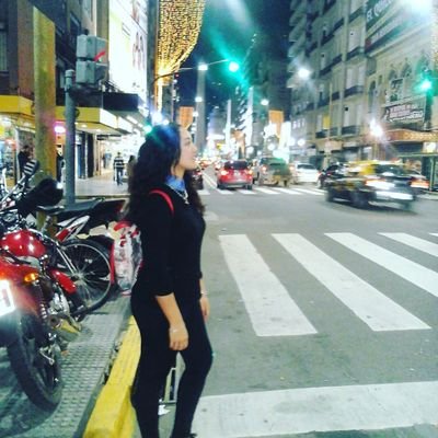 Y te juro, que cada vez que suene esa cancion... 
Te recordaré✌
Amo la música, y las motos👌
