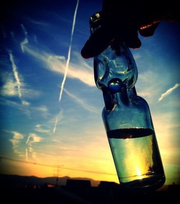 answer2016www's profile picture. 84107481 アンサー民です。(・_・、) 終わるのさみしいから作りました。 鍵ついてるけど気軽にふぉろーみー 勝手にフォローすることもありますがお許し下さい。(´・_・`) 趣味やら、なんやら呟くメンヘラです。 二次元卒業はきっと永遠にできません。