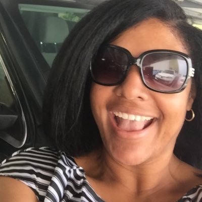 GoGiniGo's profile picture. Keeping myself busy alternating work, wine & half ass workouts