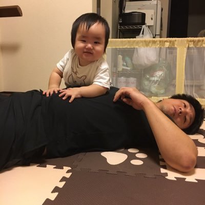 SOS3231's profile picture. 27.11.10 男の子と女の子の双子のパパになりました。仕事と育児⭐️34歳。