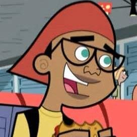 I'm Tucker Foley.I am a Techno Geek and I love technology best friends with Sam Manson and Danny Fenton/Phantom.