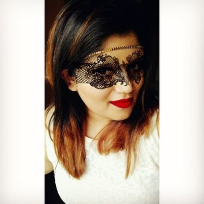 I never judge a book by its cover. I use the paragraph on the back, it tells you what the story is about ;)
