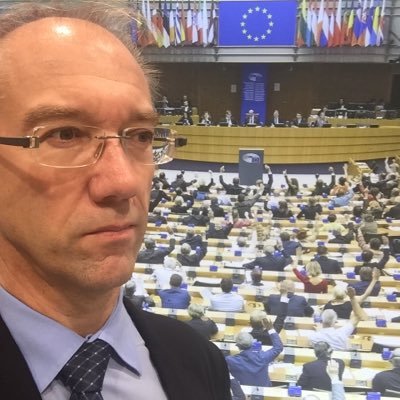 Neil_Corlett's profile picture. Head of Press at European Parliament. Views expressed are nevertheless my own.