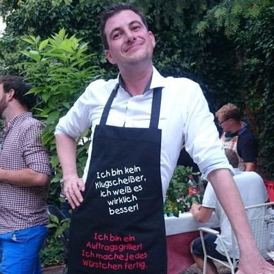 Paragräphlicher Reiter. Sozi. DJ. Badischer Europäer Gemischtwarenladenkorpo mit österreichischem Staatsbürgerschaftsnachweis. Made in Vienna. #FDGOUltra