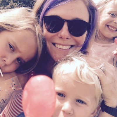 redandthread's profile picture. Social work grad student at NYU, mom, nerd, indie music lover.