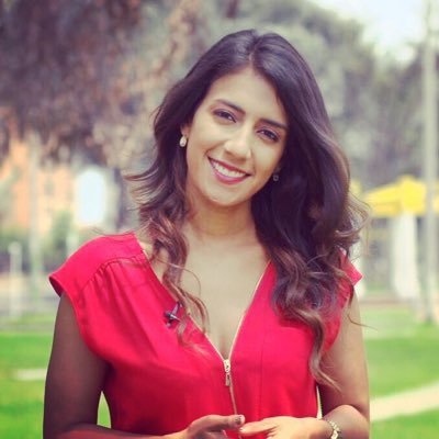 Comunicadora social y periodista. Enamorda de los animales y de la vida.