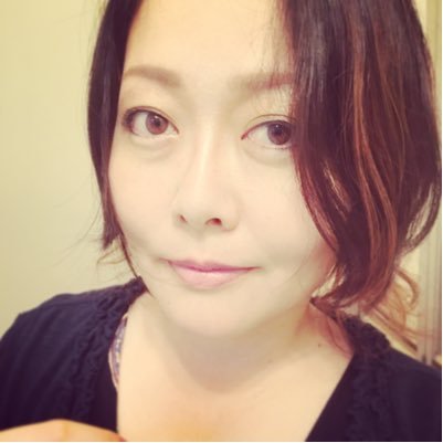 singer songwriter 妄想スカルプター 言葉と音。 妄想を形に。 都内ライブハウス徘徊系暗躍人。
