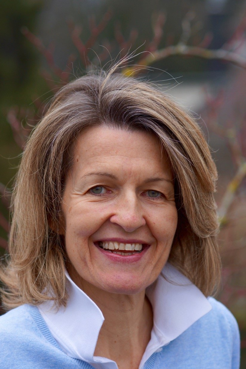 S_Vollenweider's profile picture. Interior Designer/ Writer/ interested in art, music, books, travalling