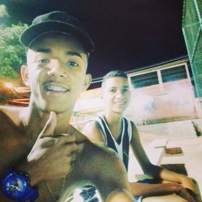 whast 
985101581

Sou Vasco até depois da morte