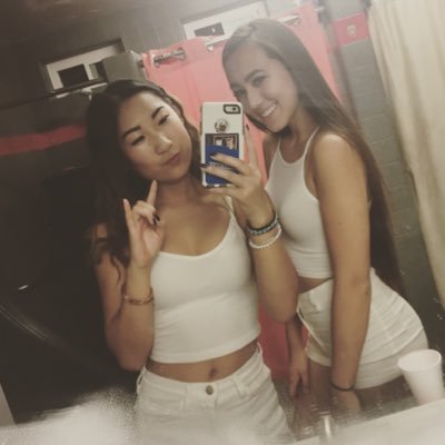 ayumichinkx's profile picture. dicks out for harambe