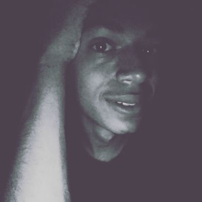 i_lucaswilliams's profile picture. Sou meio dérbi mental 

                        Instagram📷 i_lucaswilliams

                              Snapchat👻 i_lucaswilliams
 Facebook👥 Lucas Williams