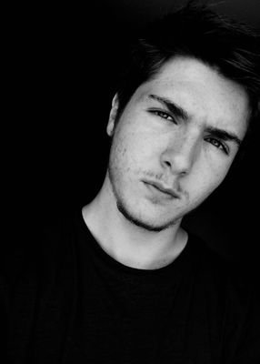 AymericMoiska's profile picture. alors oui