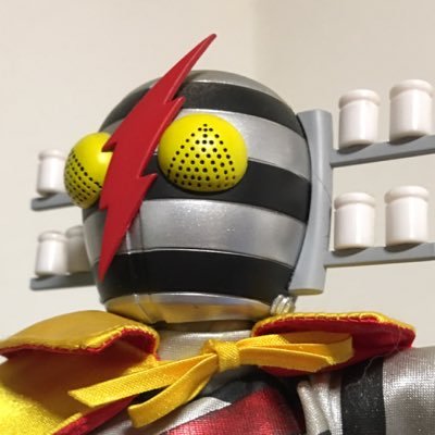 naka_mondo's profile picture. 何してるか分からない親戚のおじさんポジションを確立。 霞が関某行政機関で所管法令執行，システム管理者，情報セキュリティなどやっていた人。
