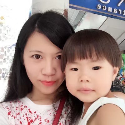 Ew5a2dVd5G71raS's profile picture. 