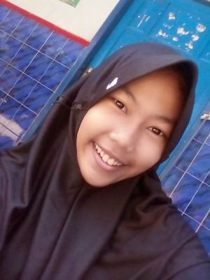 fatbit_38's profile picture. Love your self 😆