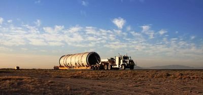 Empresa fundada en 1974, ofrecemos servicio de transporte regular y sobredimensionado en México / USA / Canadá.