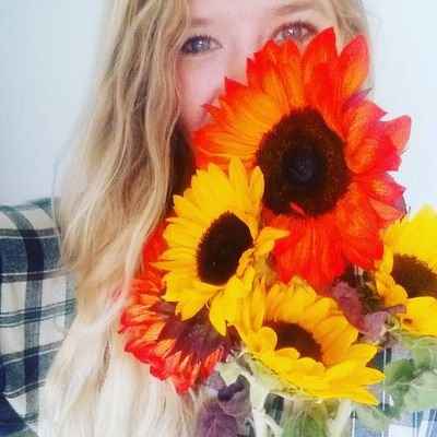 armstrongshan's profile picture. gooood vibes🌻
snowboardin' minnesnowtah ✌