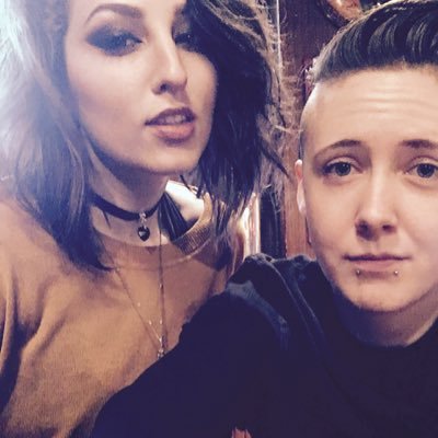 Janineblack92's profile picture. Apple. Gaming. Horror. Comic books.