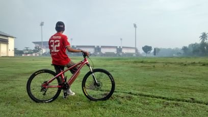 Ramadhans_24's profile picture. 