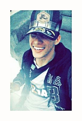 LuizEdu07944299's profile picture. 