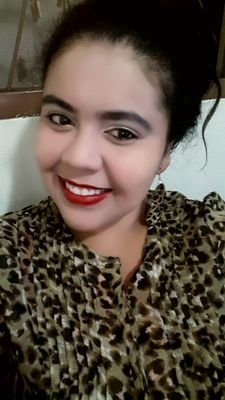 “Na vida todos temos um segredo inconfessável, um arrependimento irreversível, um sonho inalcançável e um amor inesquecível.”