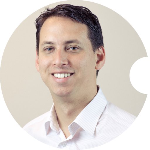 Senior Salesforce Consultant, g-company, father of three daughters, single malt enthusiastic, experienced cocktail master and daring amateur chef