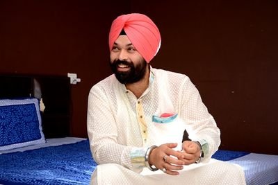 JatinPaul18's profile picture. Back on track