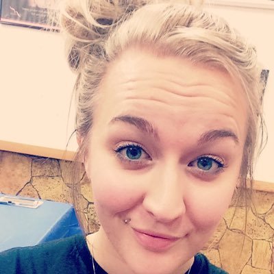 RaeNicole1990's profile picture. I'd just like to spread sunshine one 'Rae' at a time. Get it? I'm funny. 🙄✌️️