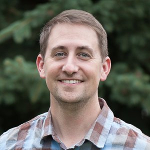 Birds and maps. Birder Interface Designer @Team_eBird. Former Cartographer @NatlParkService