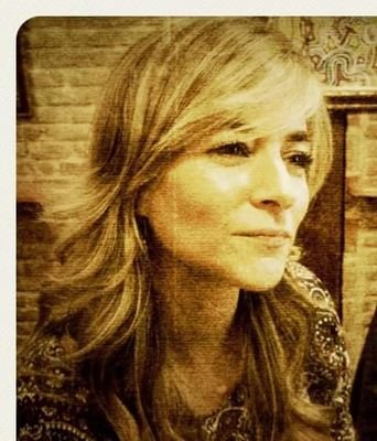 crisorog's profile picture. Periodista.Viendo la vida pasar....y contandola!