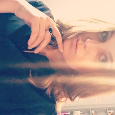 amymaniacco's profile picture. 