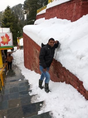 GauravS10919001's profile picture. 