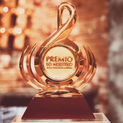 Duo Tropical del Año 2016 - Premio Lo Nuestro