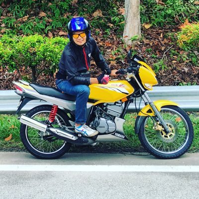 azradzaid's profile picture. Ordinary Guy With A Big Dreams . Wife @Sheerx . Facebook : Azrad Zaid . #family #friends