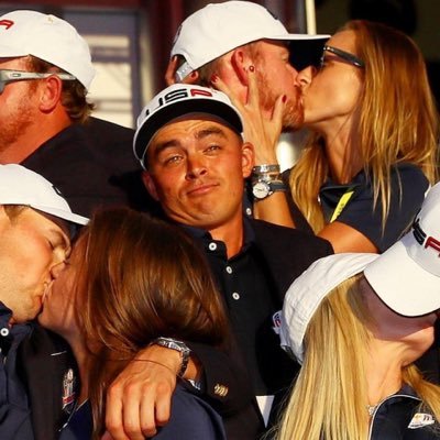 PRETZELMELTS's profile picture. 