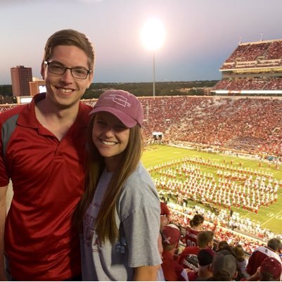 MaddyMelot's profile picture. OU | ΓΦΒ | Dental Hygiene