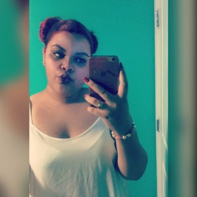 xeliimay's profile picture. 