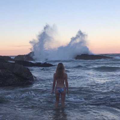 my new Twitter account! Instagram:@Danielleashley____ ✨