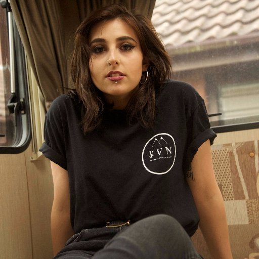 YVNTHREADS's profile picture. UK Indie clothing line
Instagram: YVNTHREADS
YOUTUBE: Yen Vee Enn