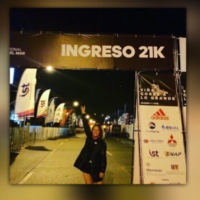 Ejecutiva de ventas en Colmena. Disfrutar de lo simple que es correr , superar tus lesiones , superar tus metas propias. Ver y sentir cuerpo y mente sana ..