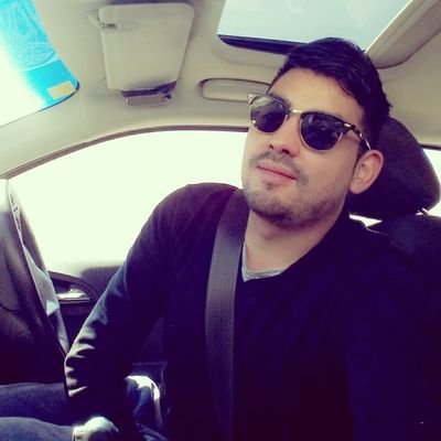 josebugc's profile picture. Vivo en un país libre
Cual solamente puede ser libre
En esta tierra, en este instante
Y soy feliz porque soy gigante...
Abogado. #aprueboconvecionconstituyente.