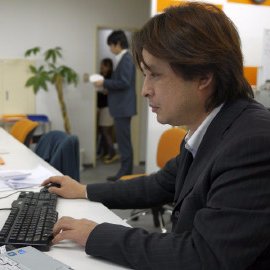 代理店⇒媒体社⇒代理店とリスティングなど運用型広告を中心にウェブマーケティングに携わってきた視点で最新記事をツィートしていきます。