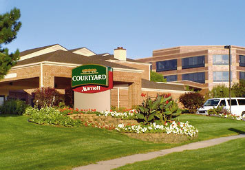 Courtyard Minneapolis - Eden Prairie | 11391 Viking Drive, Eden Prairie MN 55344 | (952) 942.9100 | We hope to WOW! you with our service!