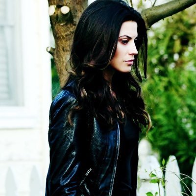 PrissyAgent's profile picture. Something about being in the FBI really makes you realise what a steaming pile of shit the world is.