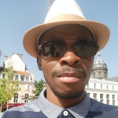 Youb54555626's profile picture. 